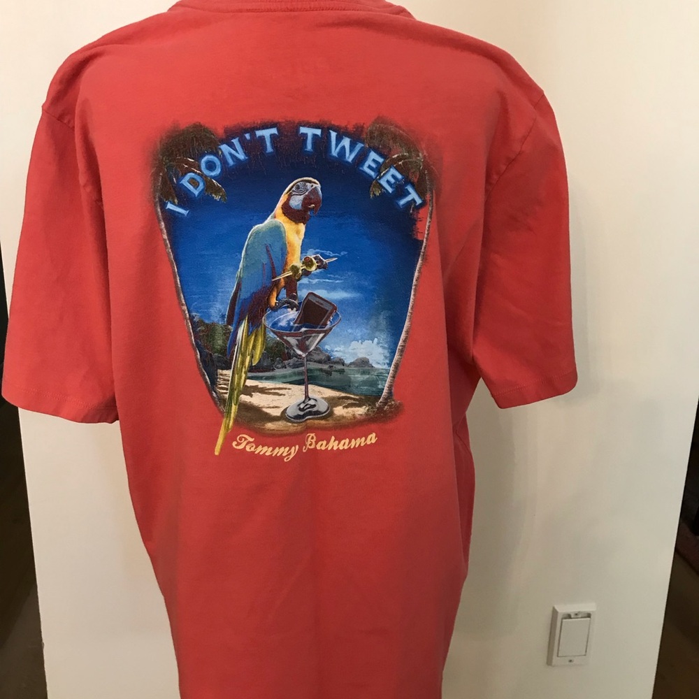 Tommy Bahama Red Graphic Men's Shirt in Large